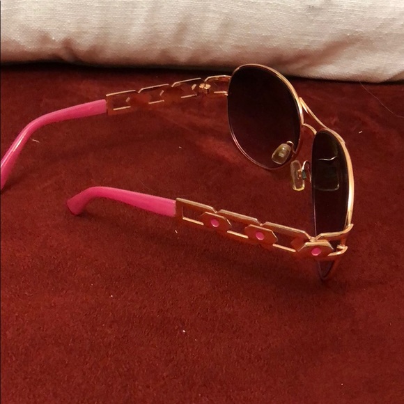 sunglasses - Picture 2 of 2